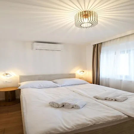 Elegant With Jacuzzi In Suko An Villa